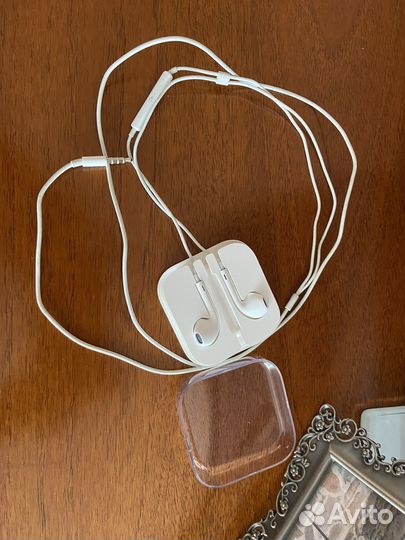 Наушники проводные Apple