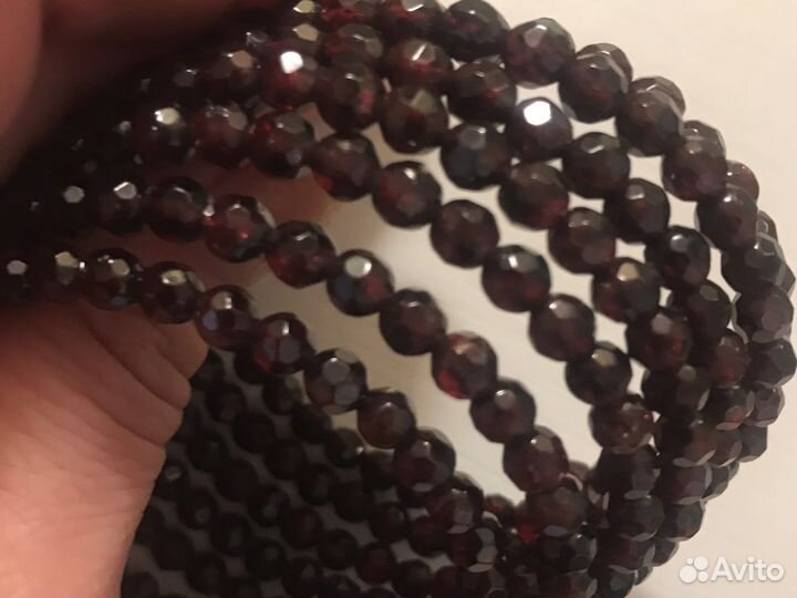 Браслет натуральнй гранат