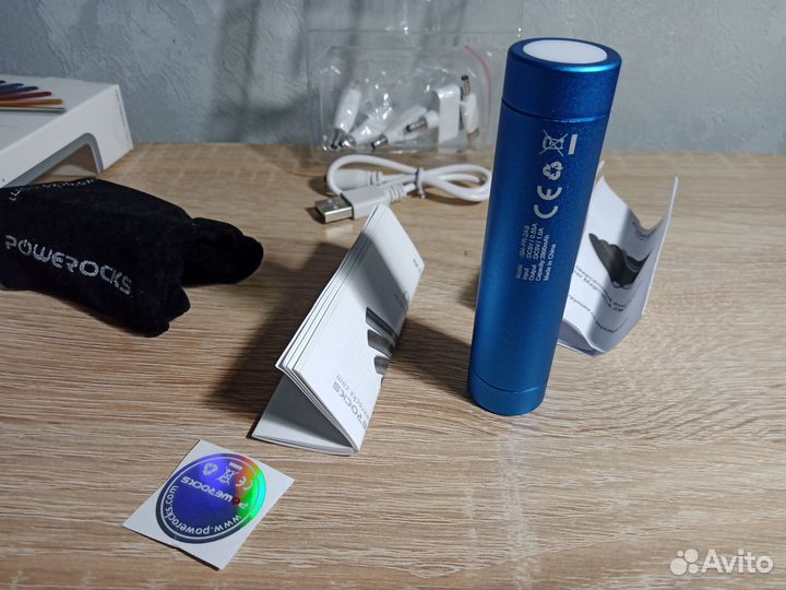 Power Bank Powerocks 2800 mAh новый
