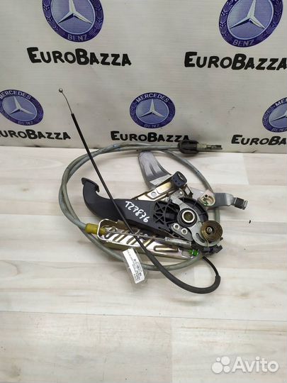 Рычаг стояночного тормоза Mercedes W204