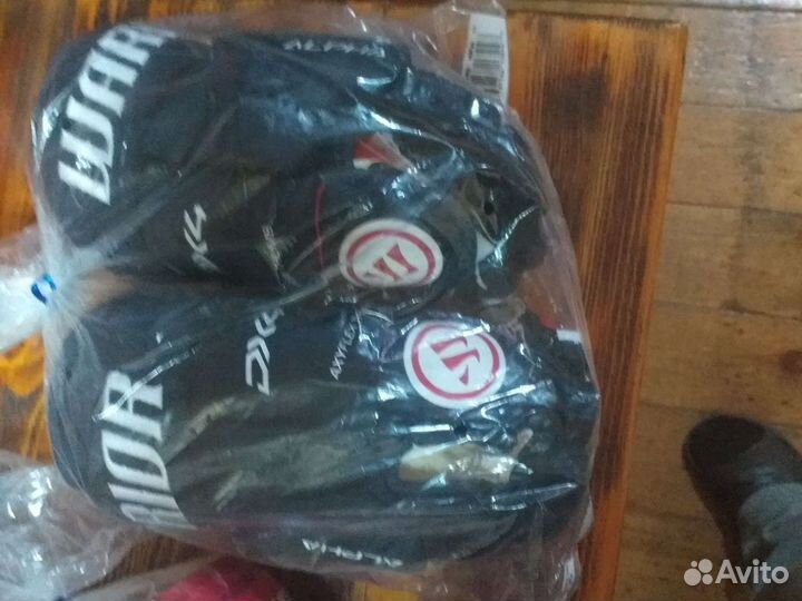 Краги хокк. Warrior DX-4 новые юниорские