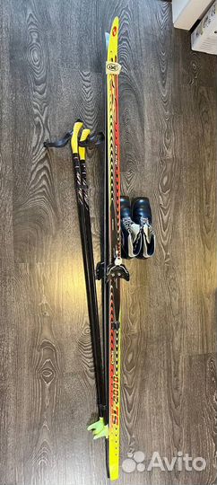 Беговые лыжи