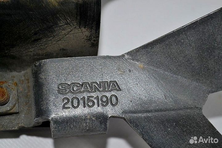 Кронштейн бака жидкости гидроусилителя руля scania