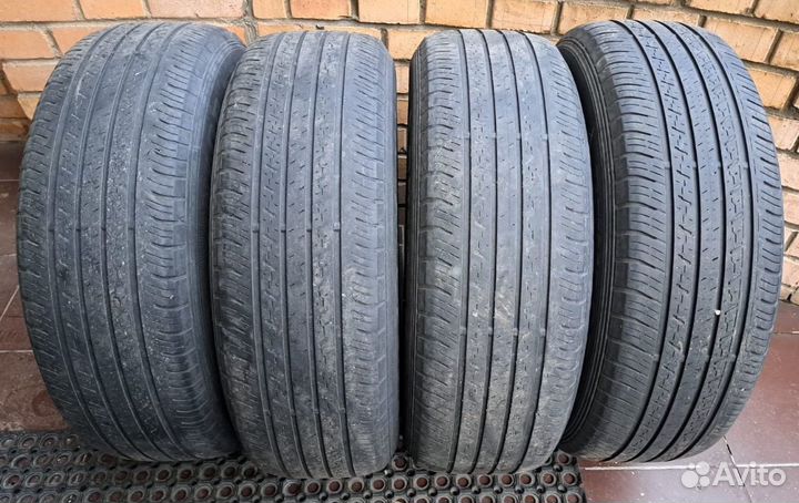 Dunlop Grandtrek ST30 225/65 R17