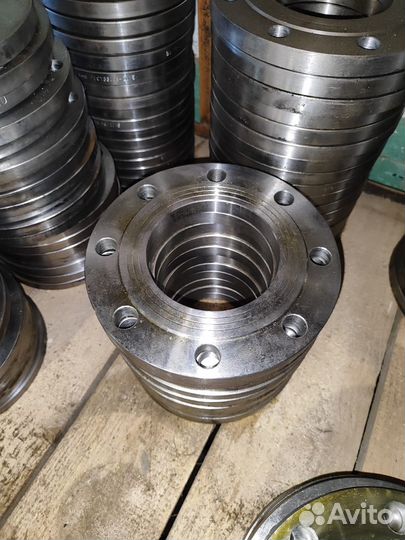 Фланец стальной плоский DN100 PN10