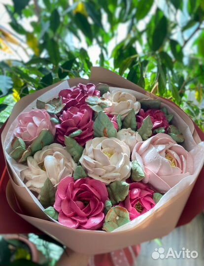 Букеты и композиции из зефирных цветов