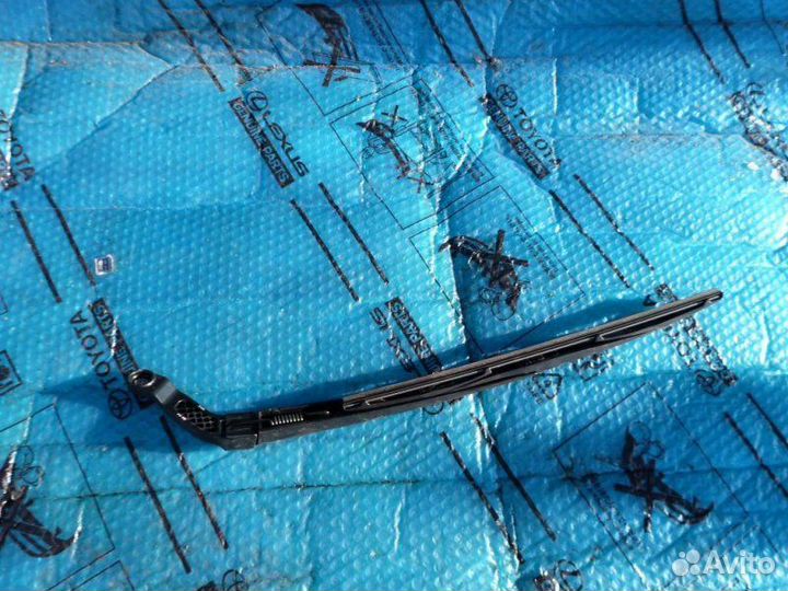 Поводок стеклоочистителя заднего Lexus Rx 350