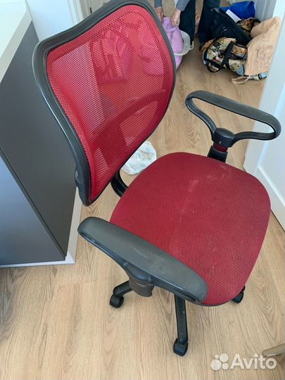 Компьютерное кресло