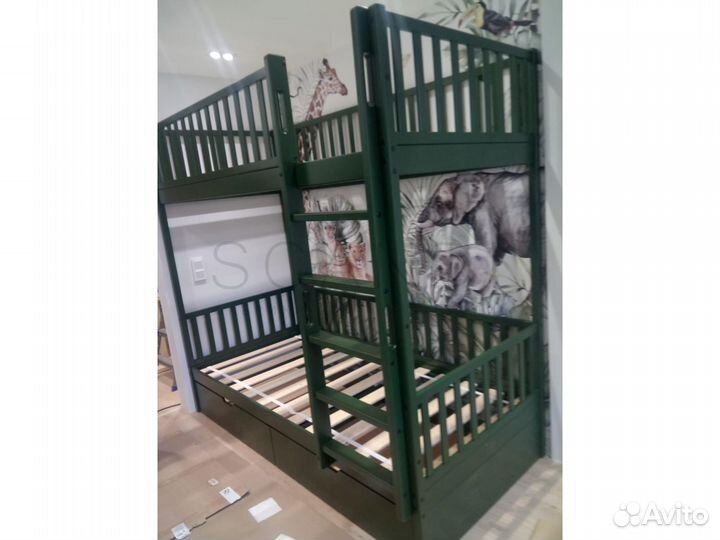 Детская двухъярусная кровать из бука