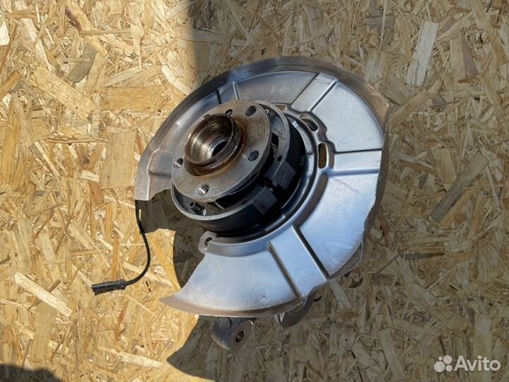 Кулак поворотный задний правый Bmw 5 Серия F07 N20