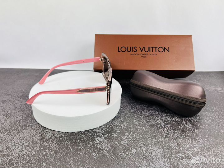 Очки Louis Vuitton