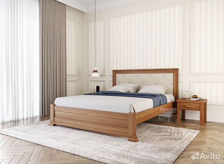 Кровать двуспальная массив с мягкой спинкой