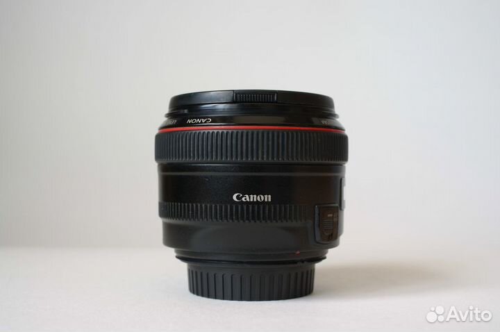 Canon EF 50mm f/1.2 L USM