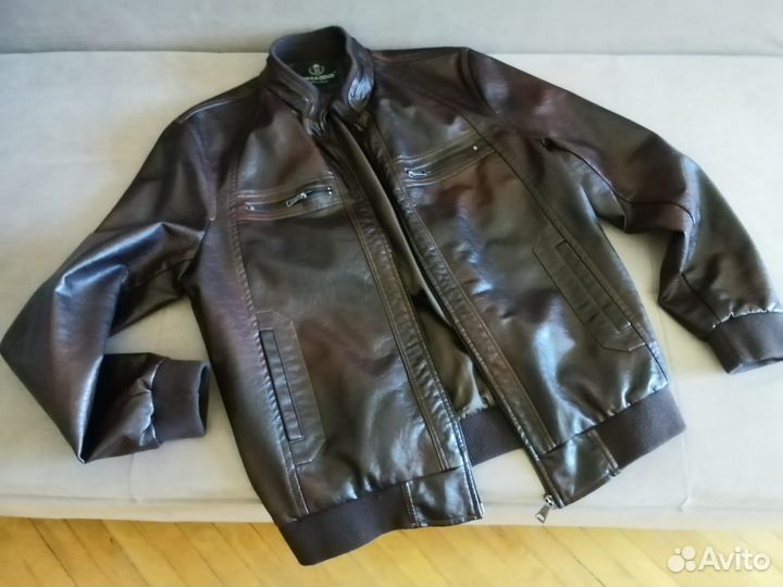 Куртка новая мужская, под кожу, р.52, коричневая