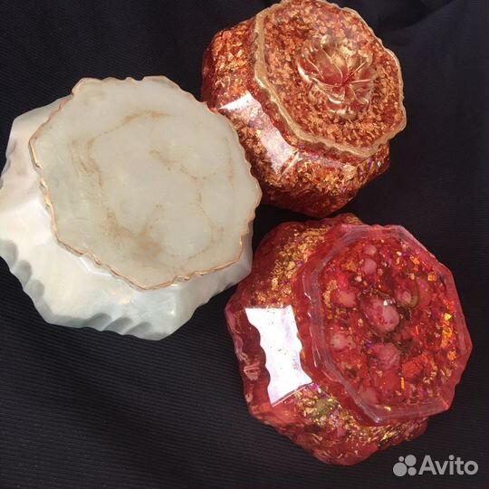 Шкатулка для украшений из эпоксидной смолы