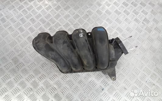 Впускной коллектор бензиновый toyota avensis T25