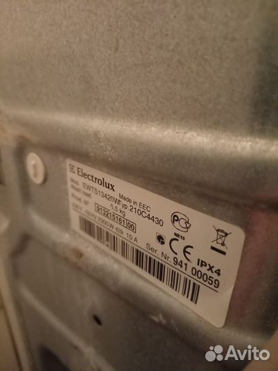 Стиральная машинка Electrolux EWT13420W бу