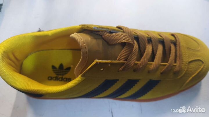 Кроссовки adidas новые