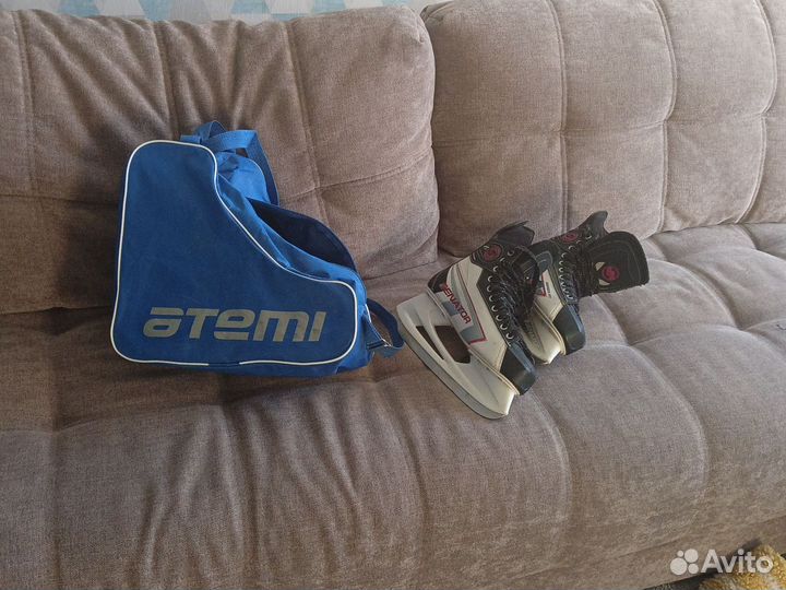 Коньки хоккейные