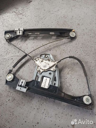 Стеклоподъемник электрический передний левый Merce