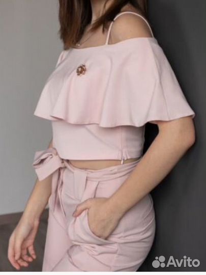 Брючный костюм женский 42 44 летний