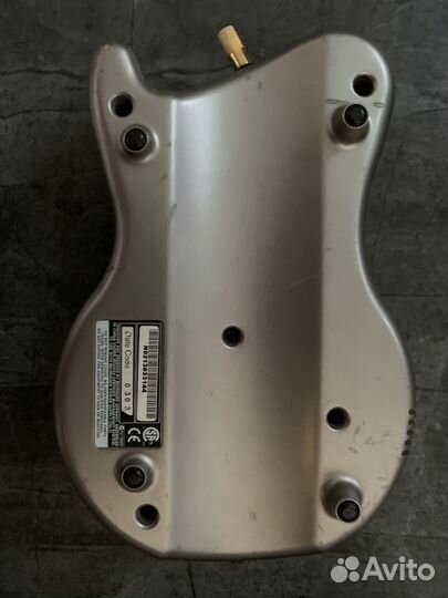 Behringer Bass V-Amp - процессор для бас-гитары