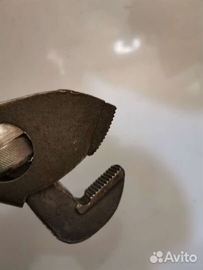 Разводной ключ СССР