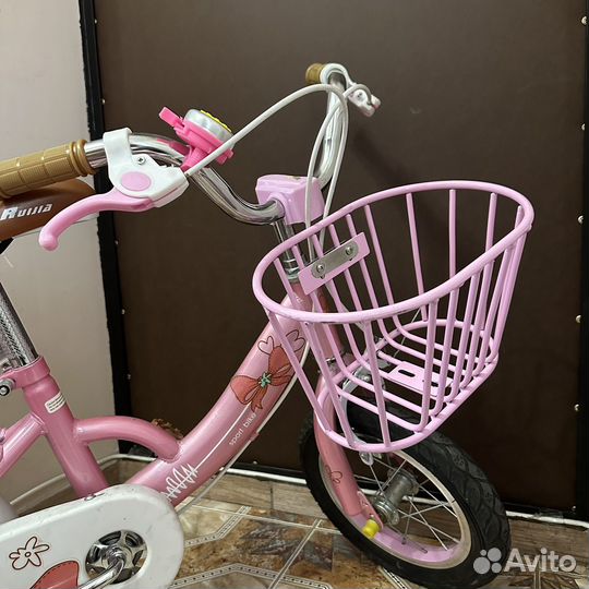 Велосипед детский 4х колесный 3-5 лет