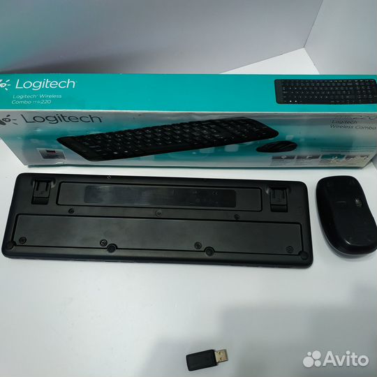 Комплект клавиатура + мышь Logitech MK220