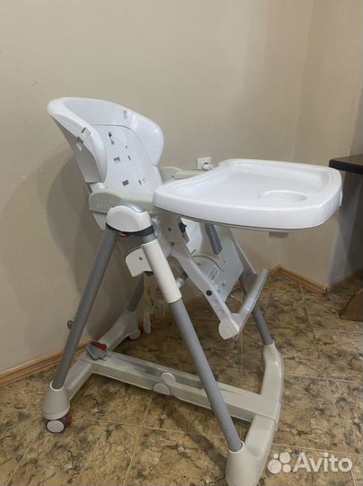 Стульчик для кормления peg perego