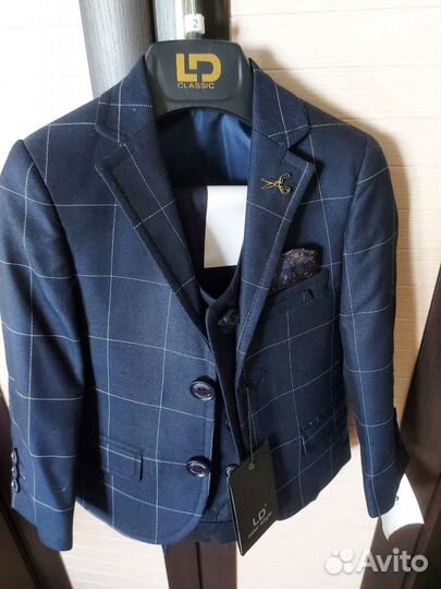 Брючный костюм на мальчика