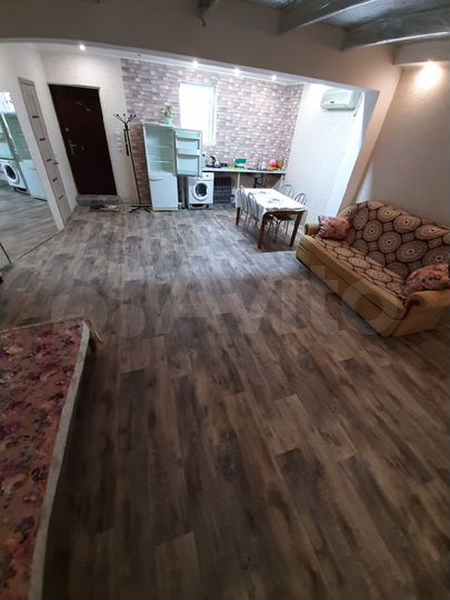 Квартира-студия, 50 м², 2/2 эт.
