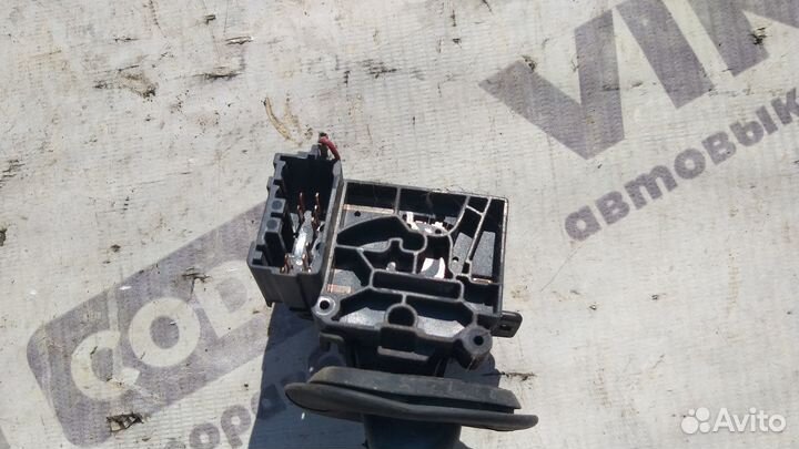 Подрулевой переключатель дворников Volvo S40