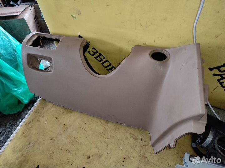 Обшивка торпеды левая Mercedes-Benz W164 X164