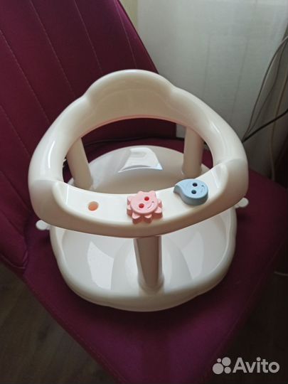 Стульчик для купания в ванной