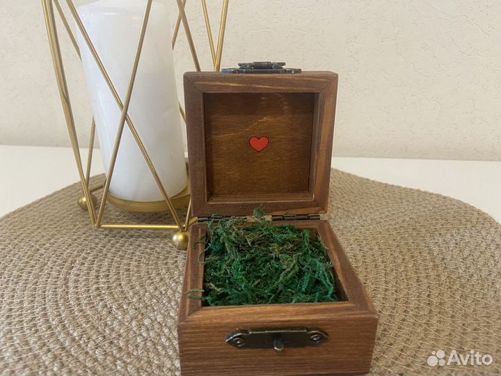 Шкатулка для обручальных колец