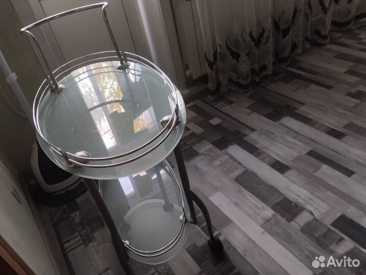 Стол