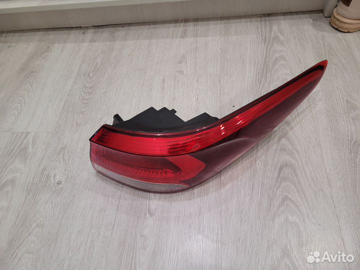 Фонарь задний правый кио рио икс лайн