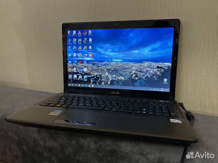 Ноутбук Asus K52F i3-370/4Гб/SSD 240Гб/ Windows 10