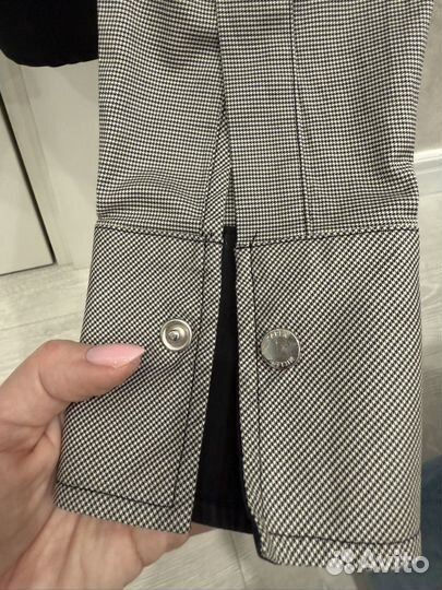 Блузка женская Karen Millen XS /S