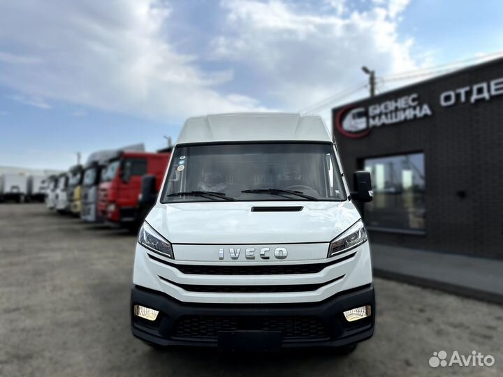 Промтоварный фургон IVECO Daily, 2023