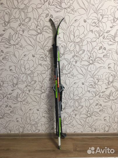 Лыжы 140 см