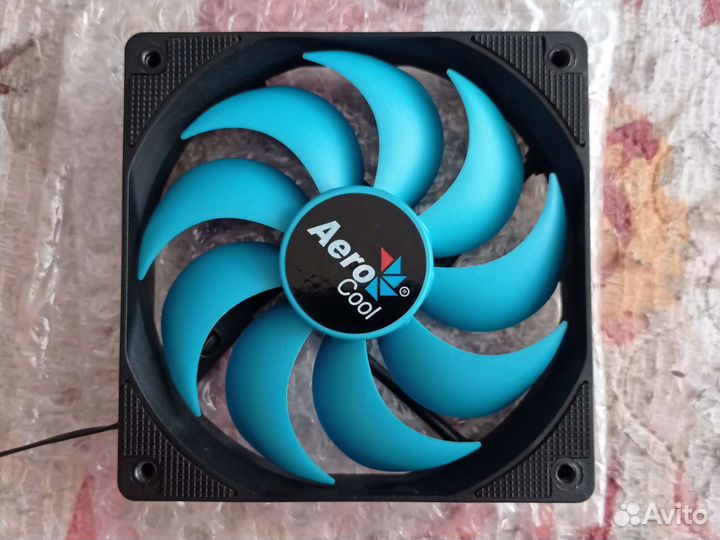 Вентилятор aerocool