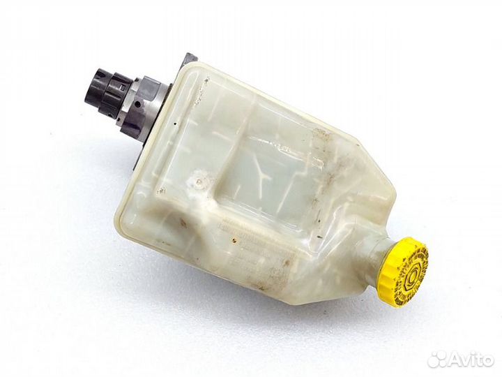 Главный тормозной цилиндр Chrysler Grand Voyager 5