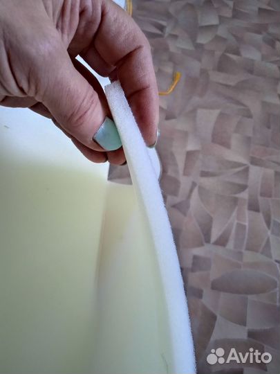 Поролон кусок 1,6х1,9 м, толщина 1 см - 7 шт