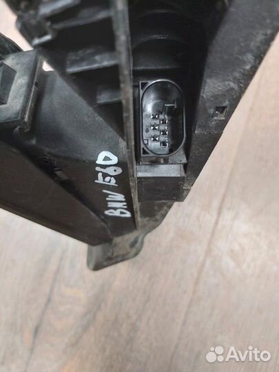 Педаль газа Bmw 525I E60 N52B25AF 2006