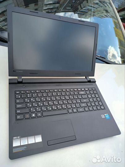 Свежий Lenovo Intel/4гига/SSD/Как новый