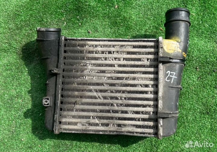 Интеркулер Audi A4 1.9 2003