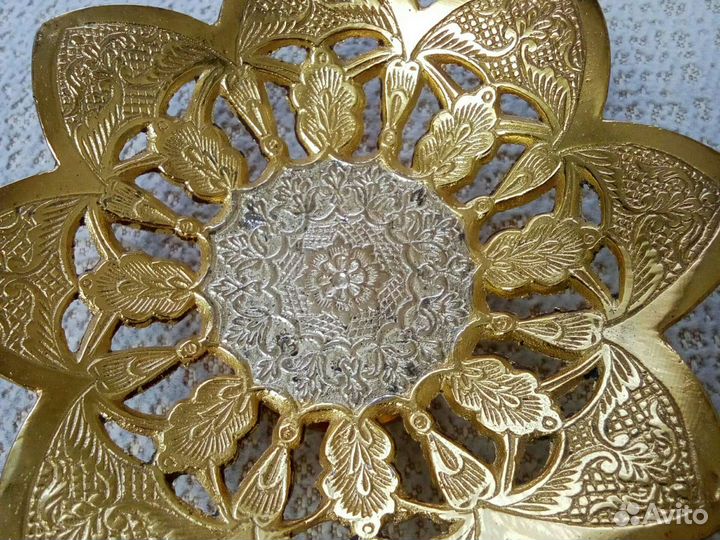 Ваза тарелка декоративная металлическая