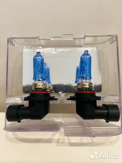 Лампа автомобильная HB3